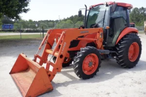 2013 KUBOTA M6040